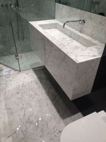 Marble Bathroom SIlk